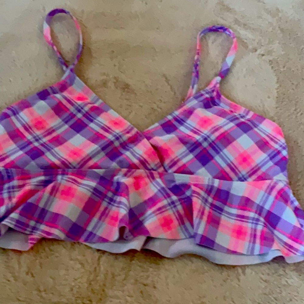 Argyle print bathing suit top with ruffles name brand item- teen